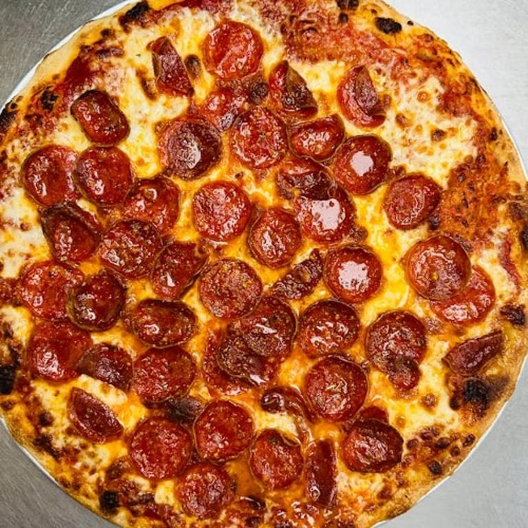 Delicious Cheese Pizza Options